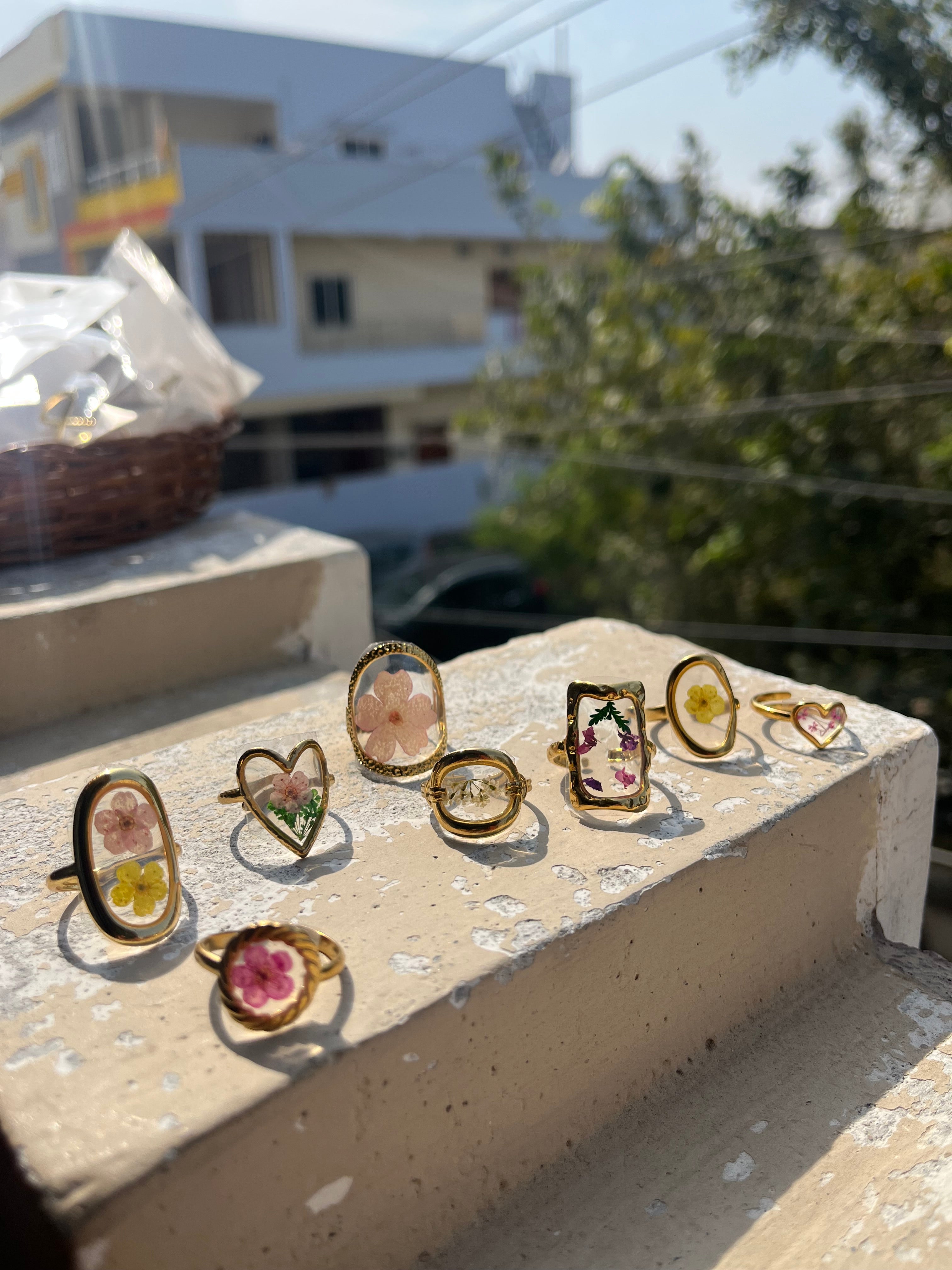 Resin anti tarnish rings