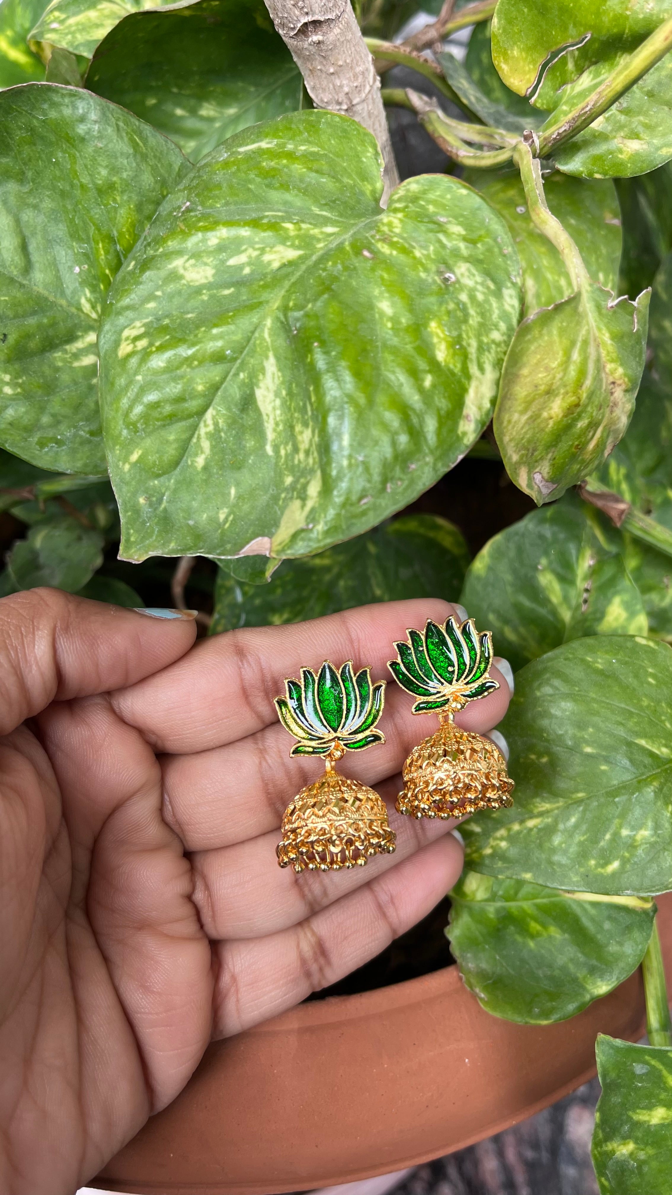 Lotus enamel green jumkis