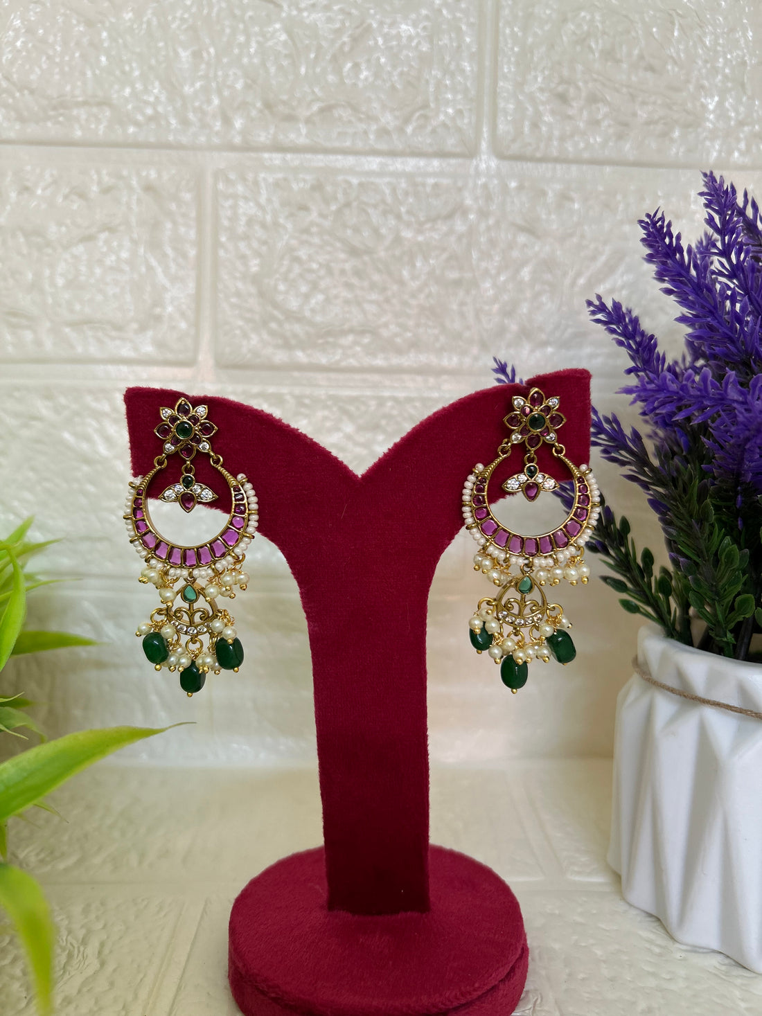 Premium chandbali