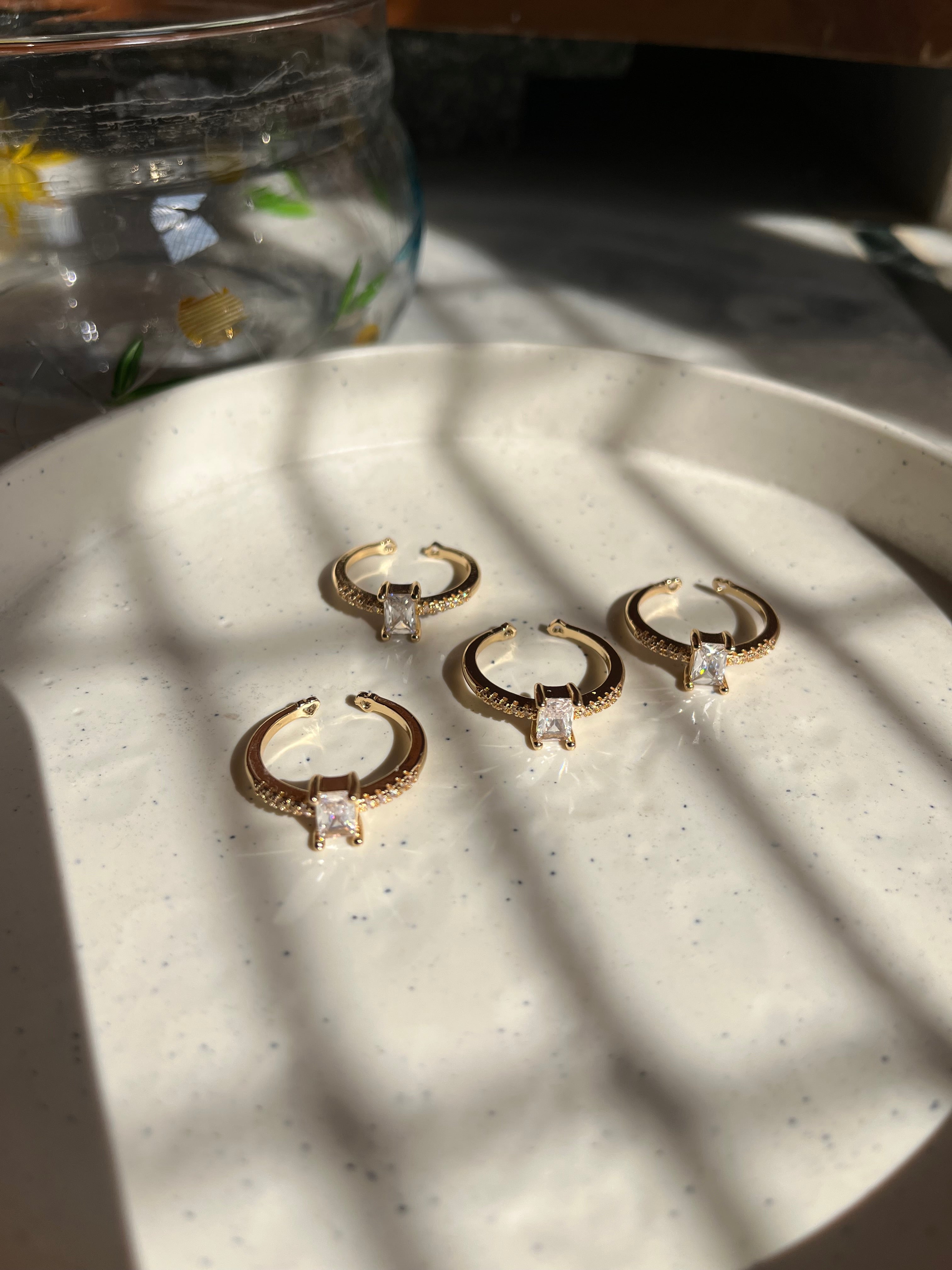 Statement Finger “ring”