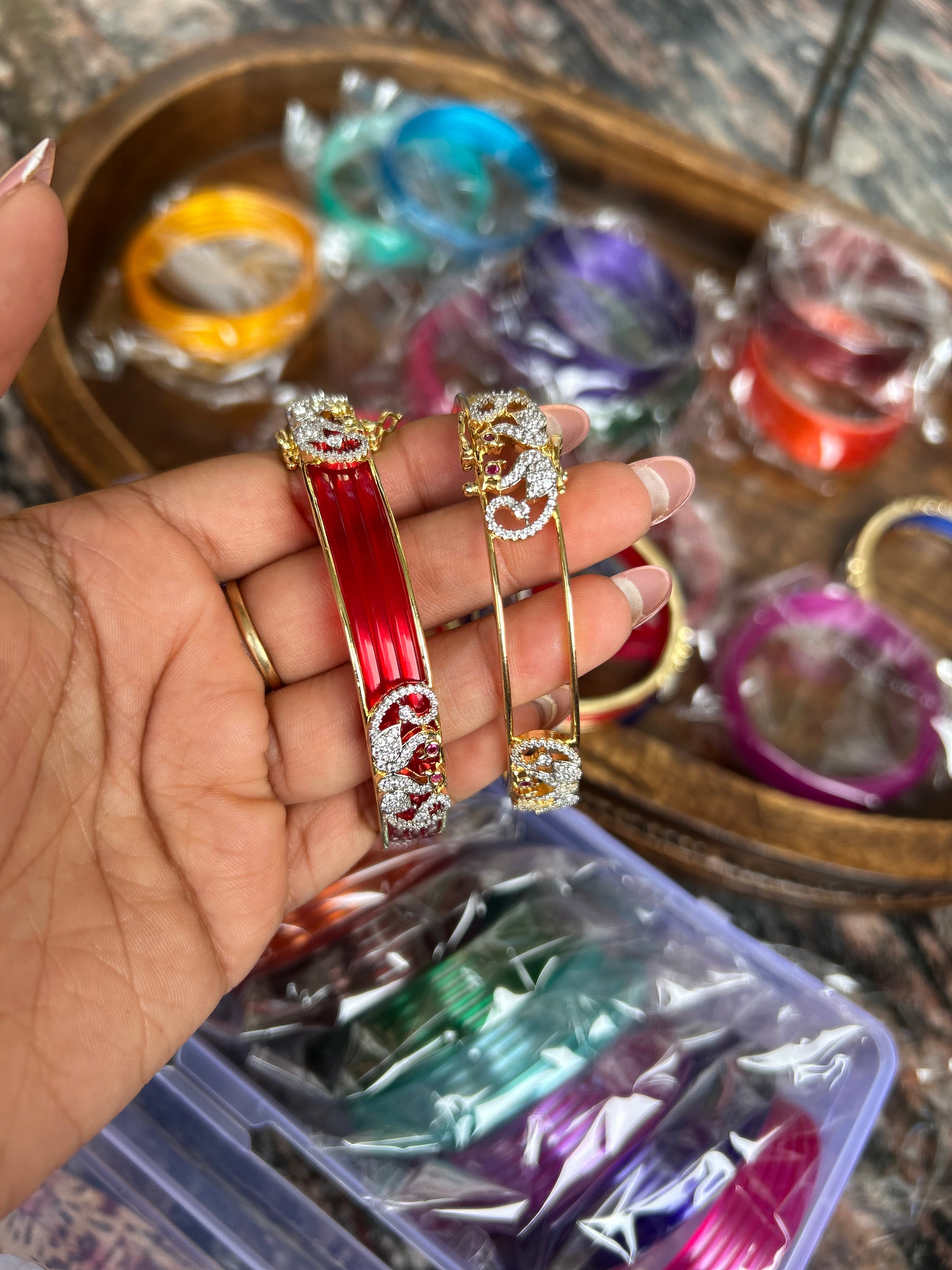 Changeable bangles (Mayu)