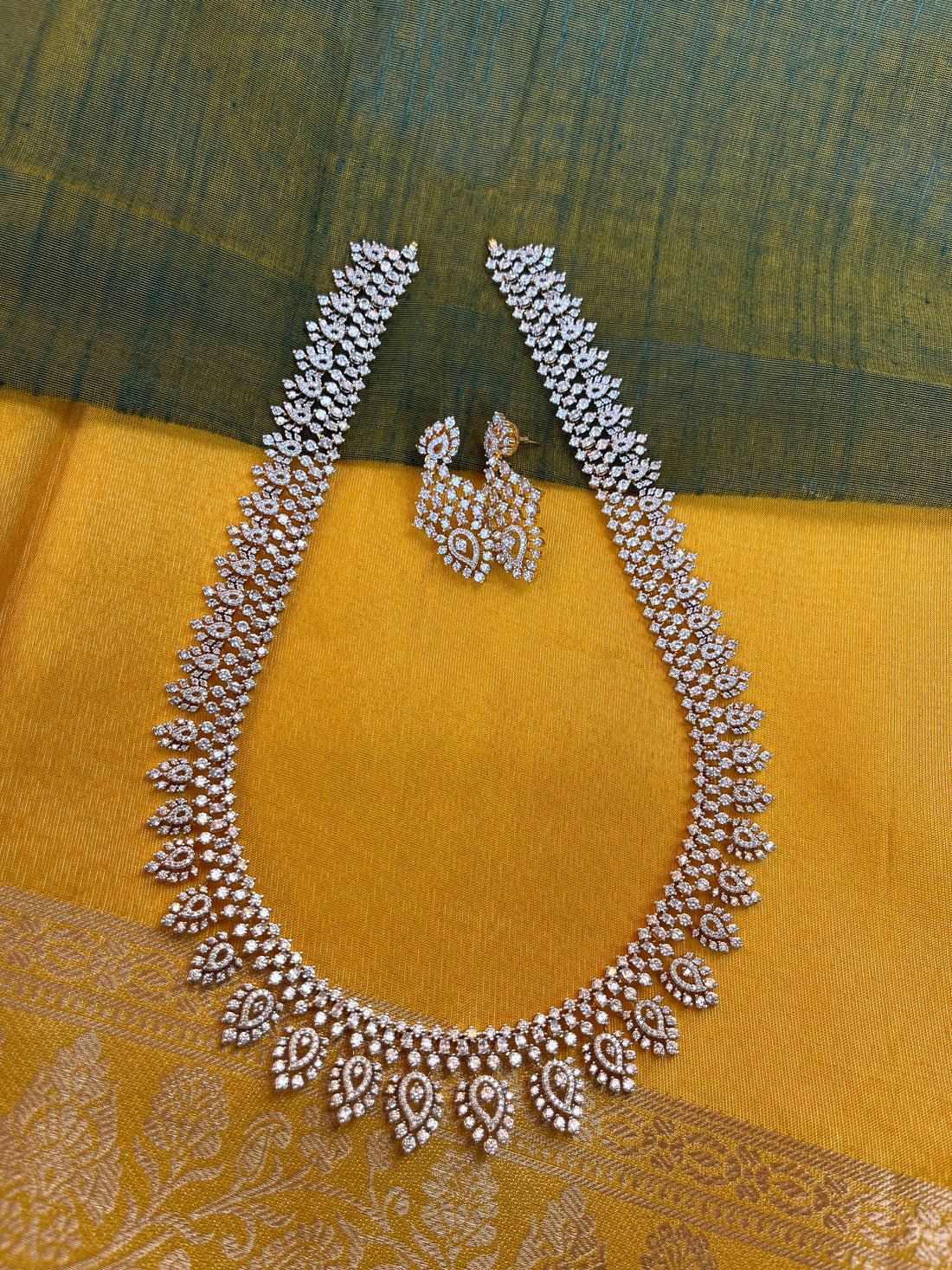 Bridal Diamond look a like