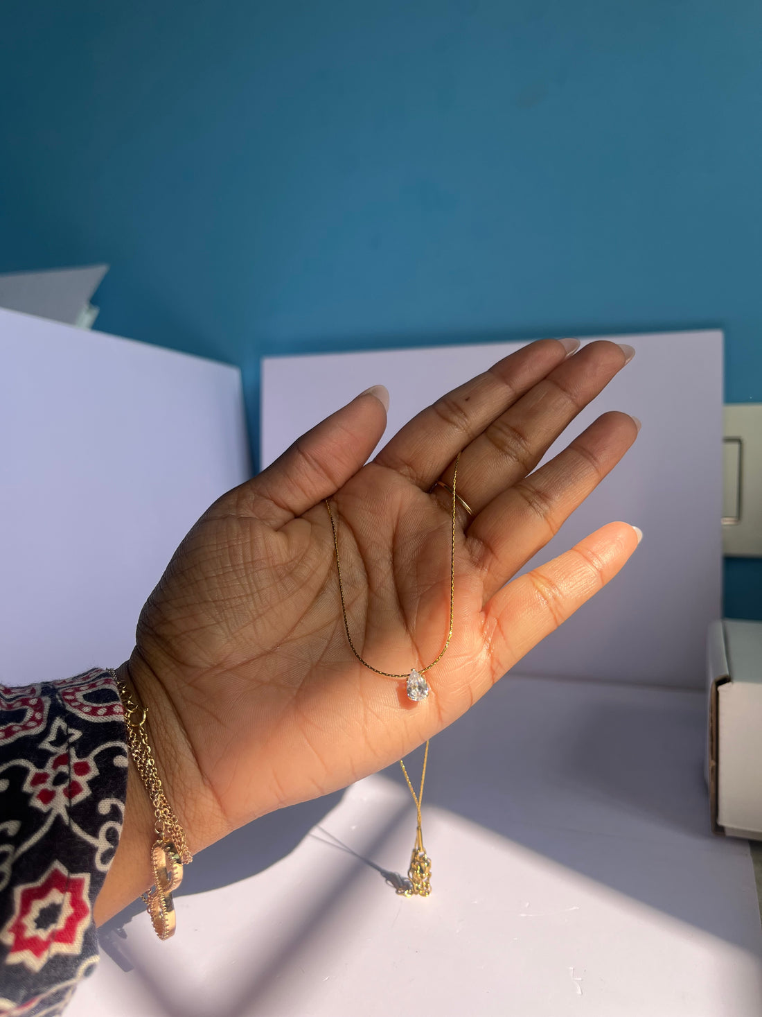 “Drop” Anti tarnish neckline