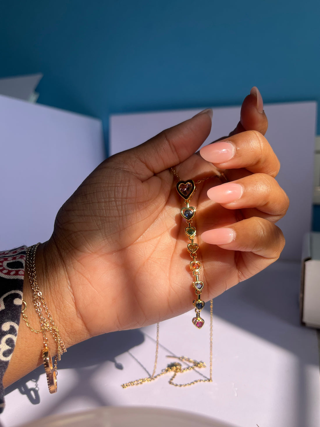 Statement anti tarnish neckline