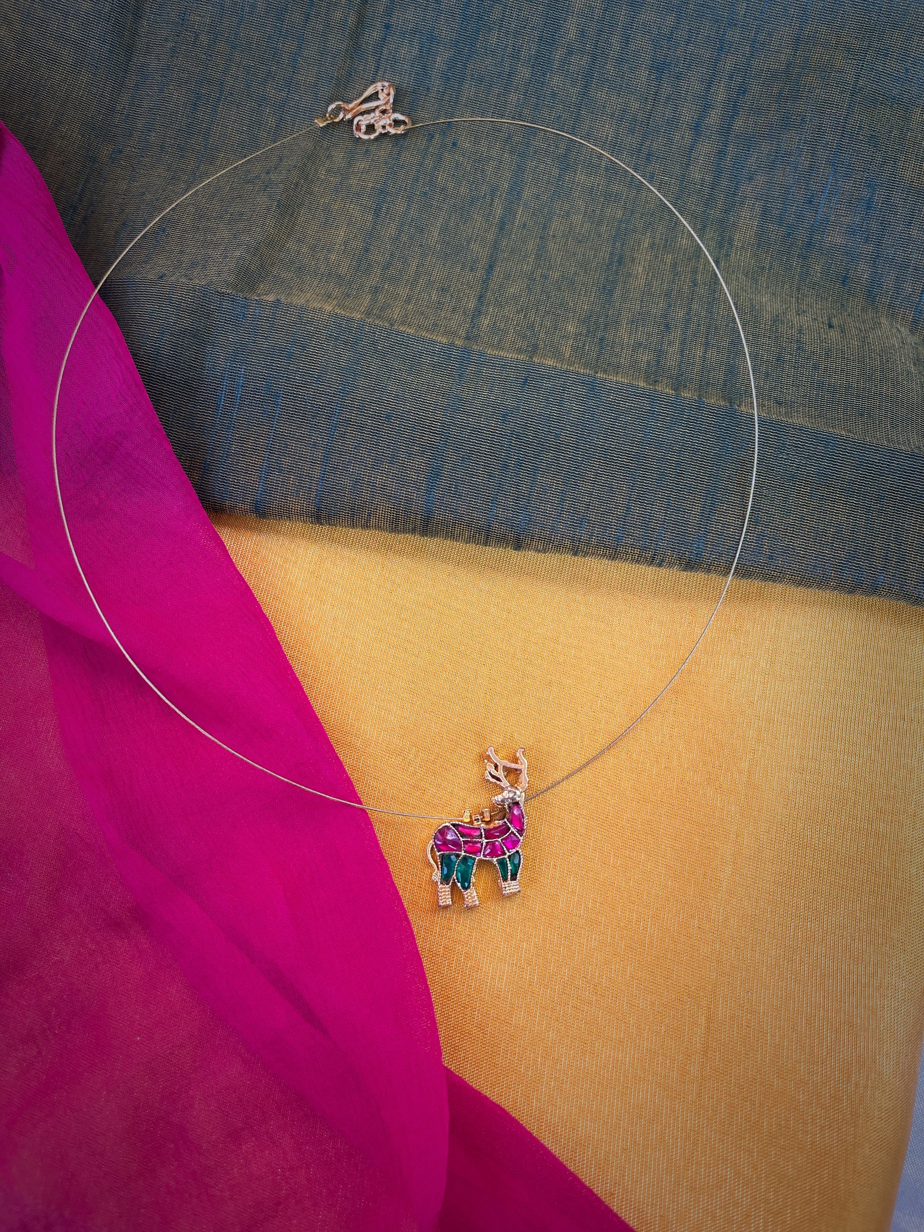 Invisible rein multi