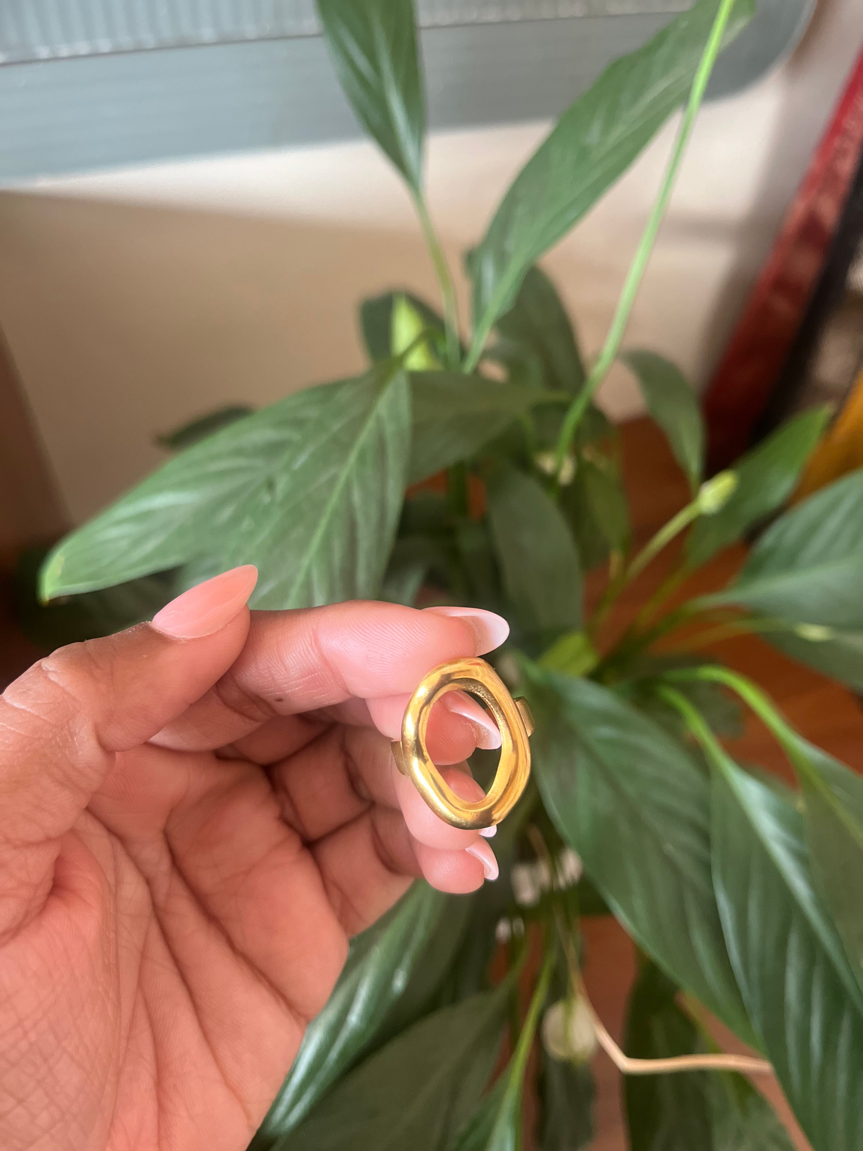 Adjustable statement rings