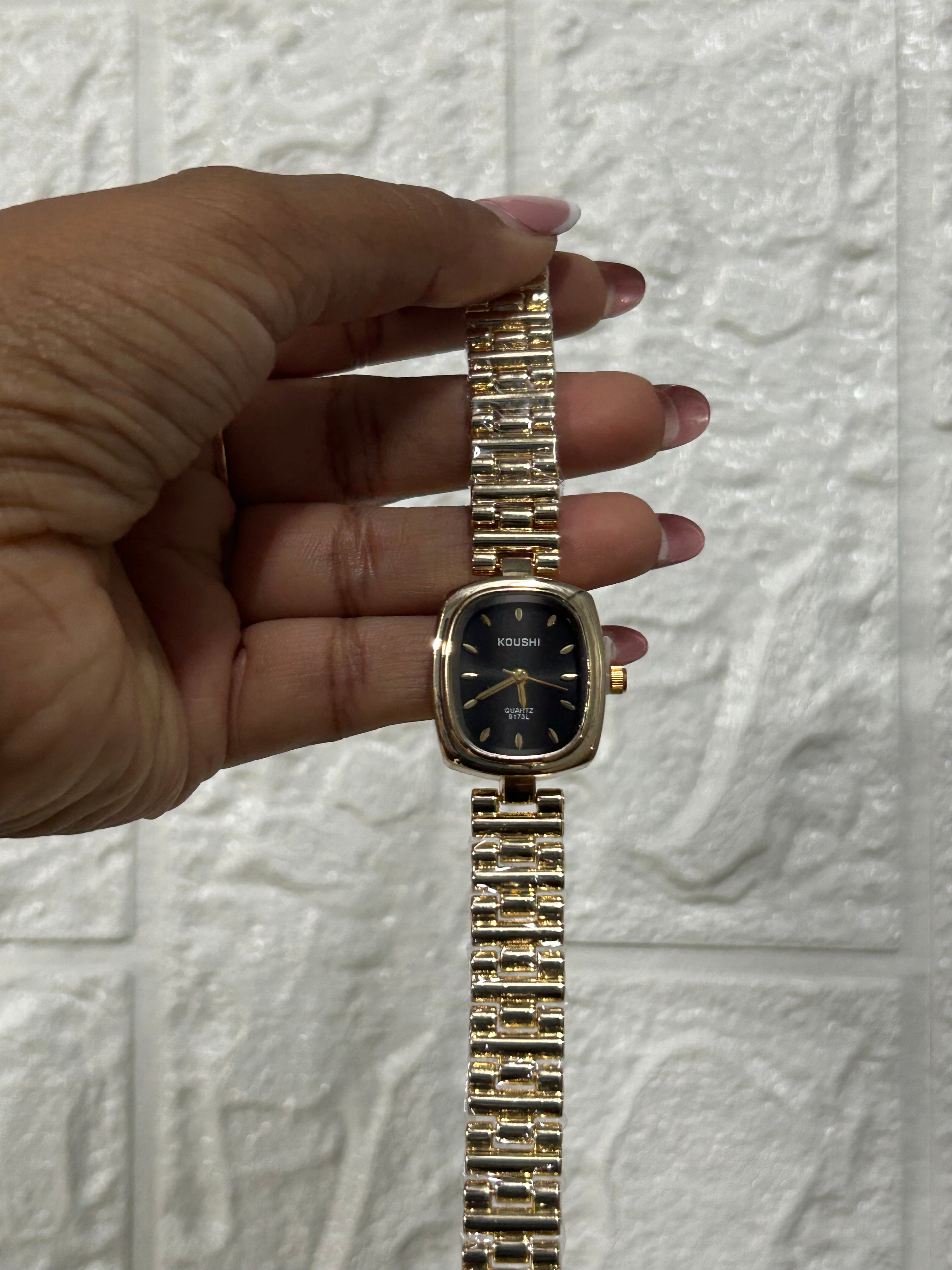 vintage Watches (VW)