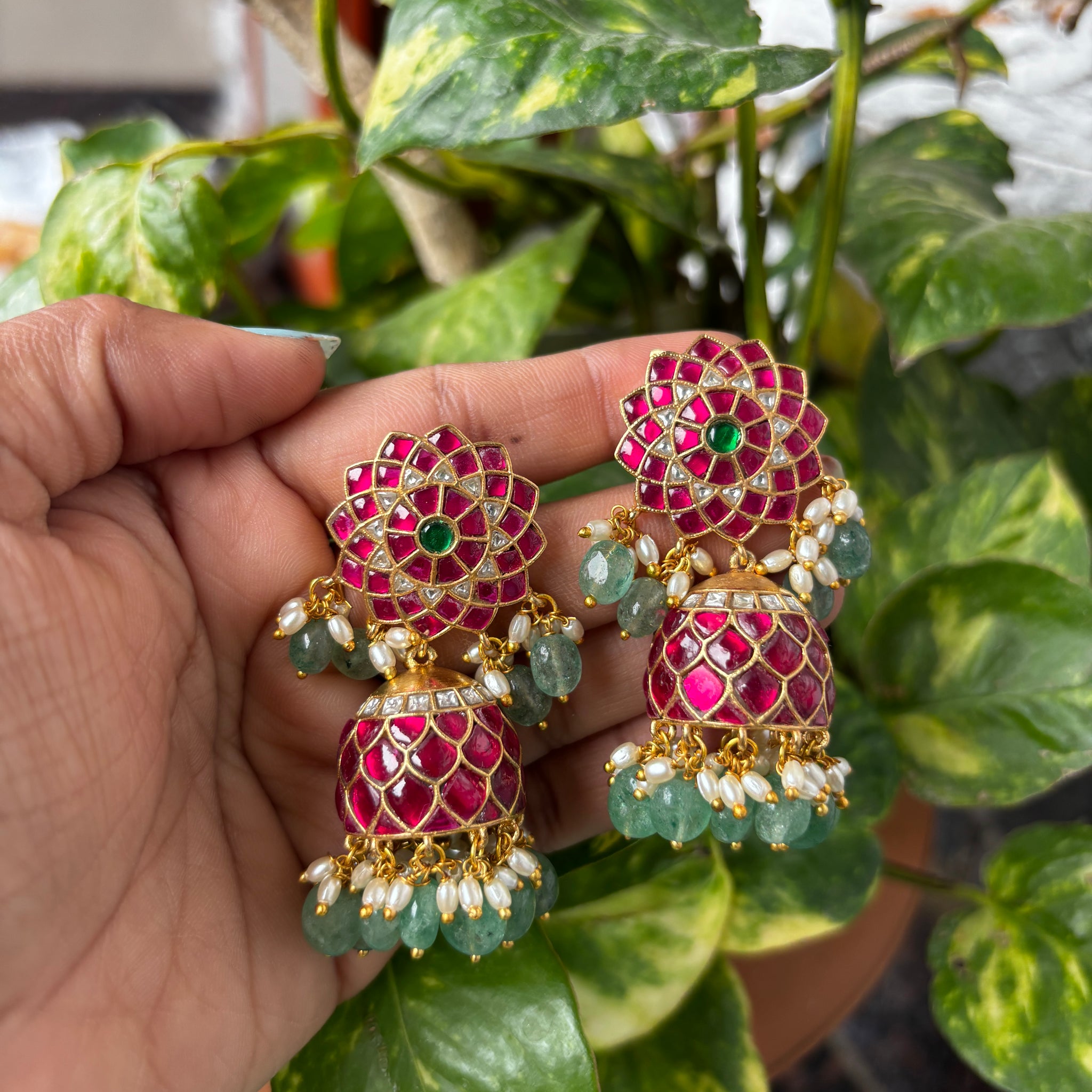 Jadau kundan premium jumkis