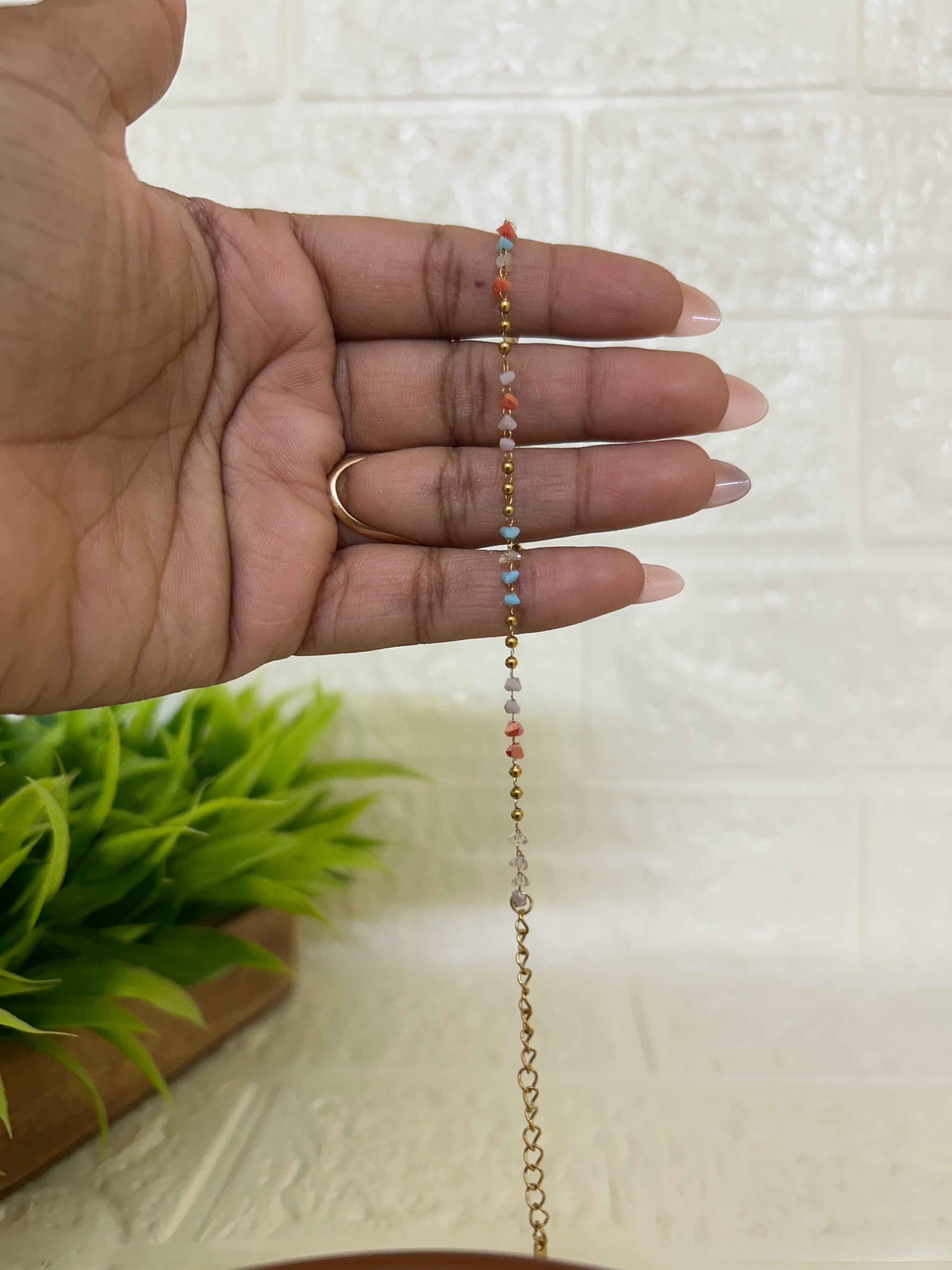Minimal bracelets (minis)