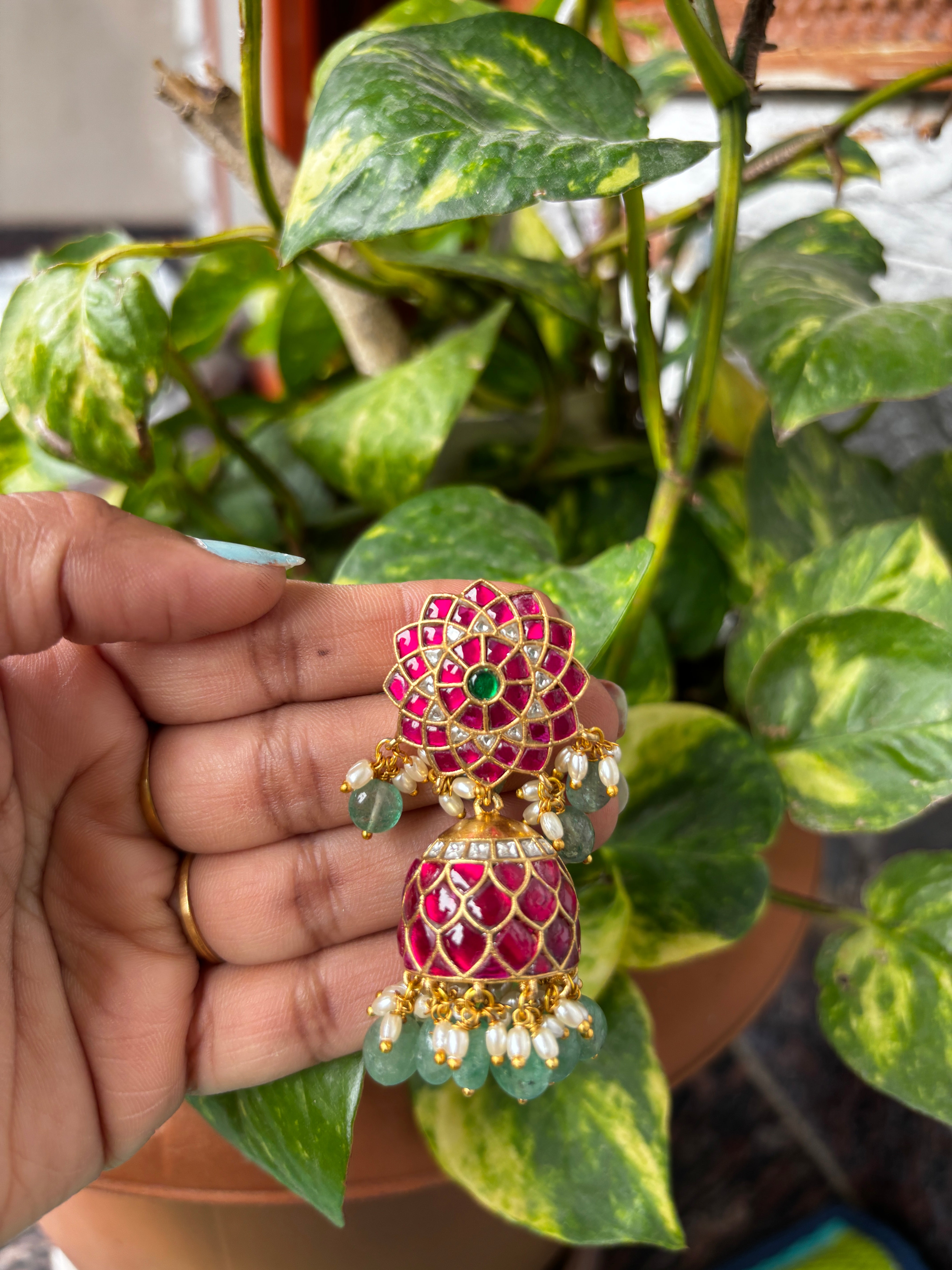 Jadau kundan premium jumkis